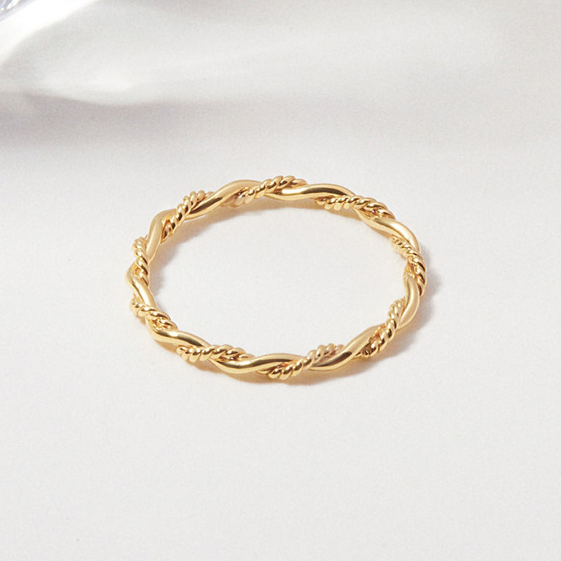 Dainty Braided Ring - Shop Luxurious57